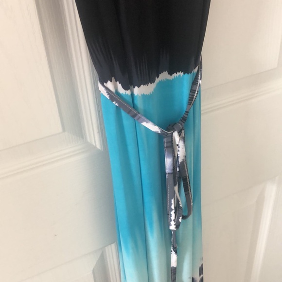 5th & Love Maxi dress - Picture 3 of 4